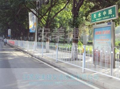 京式锌钢道路护栏