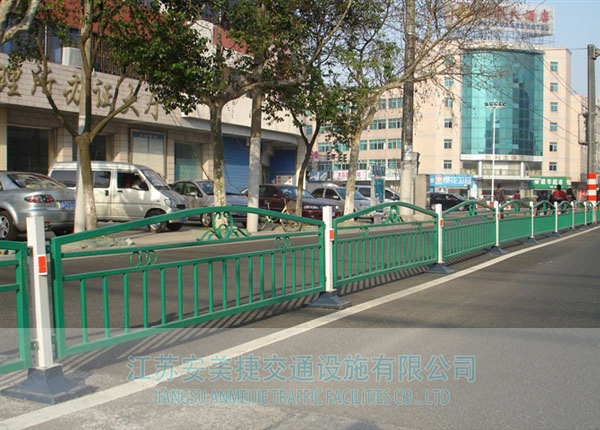 8721551061866870.jpg 城市文化护栏21-2.jpg